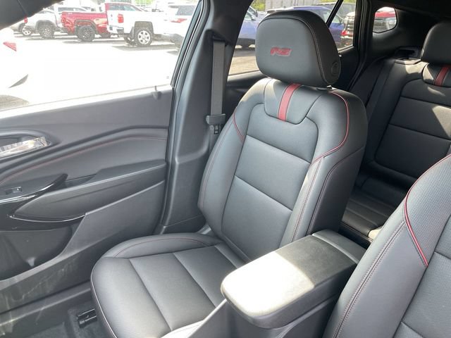 New 2026 Chevrolet Trax RS w/ Sunroof Package FWD image 24