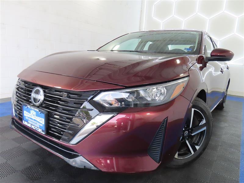 Used 2025 Nissan Sentra SV FWD image 1