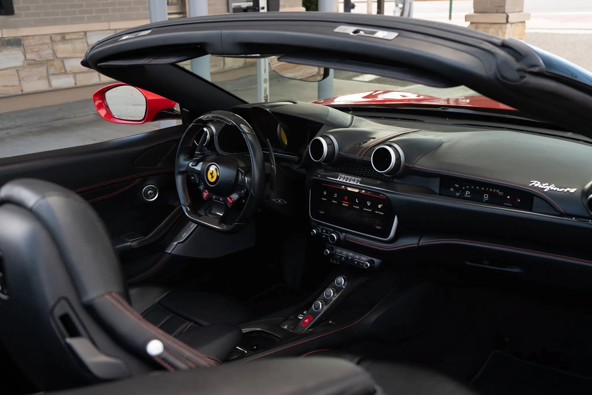 Used 2023 Ferrari Portofino M RWD image 33