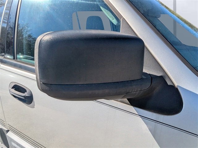 Used 2005 Ford Expedition XLS image 11