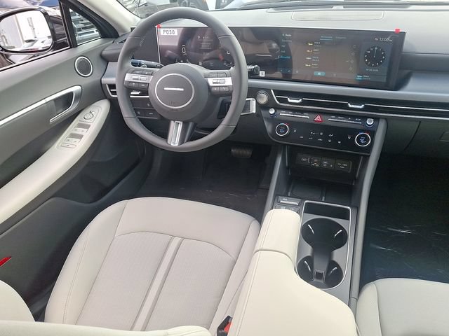 New 2026 Hyundai Sonata SEL AWD/4WD image 9