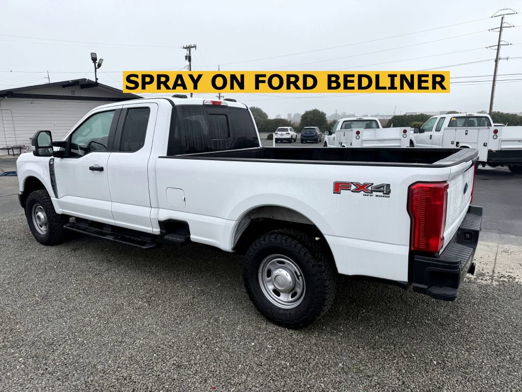 Used 2023 Ford F250 XL image 9