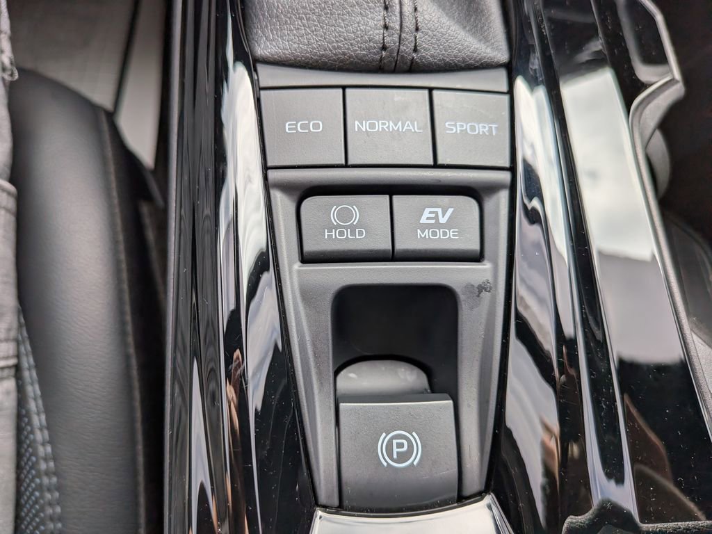 Certified 2025 Toyota Camry XSE w/ Premium Package image 16