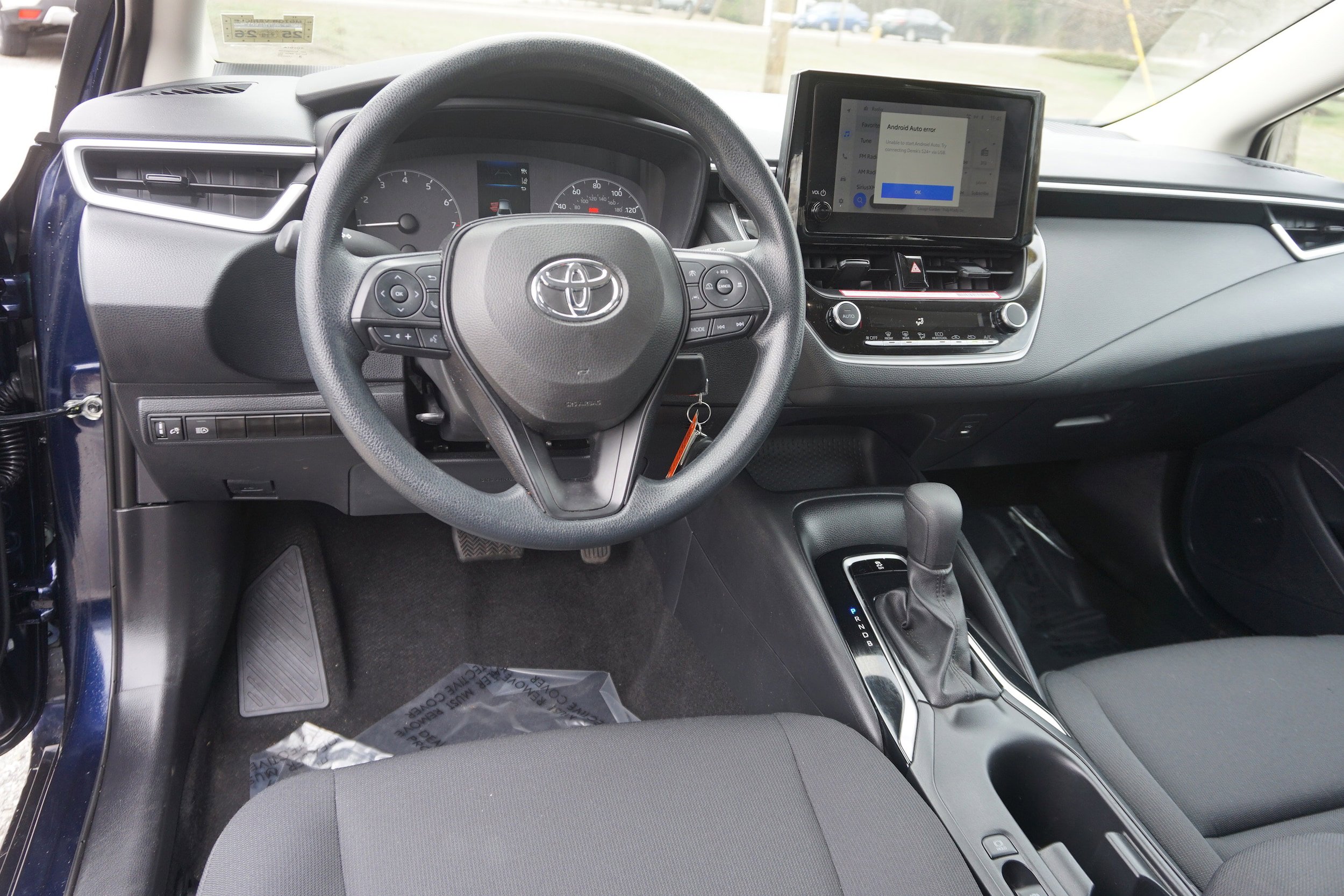 Used 2024 Toyota Corolla LE FWD image 14