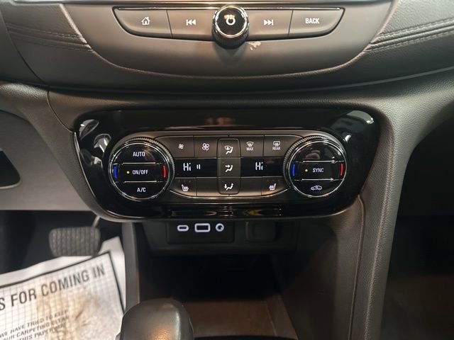 Used 2022 Buick Encore GX Select FWD image 17
