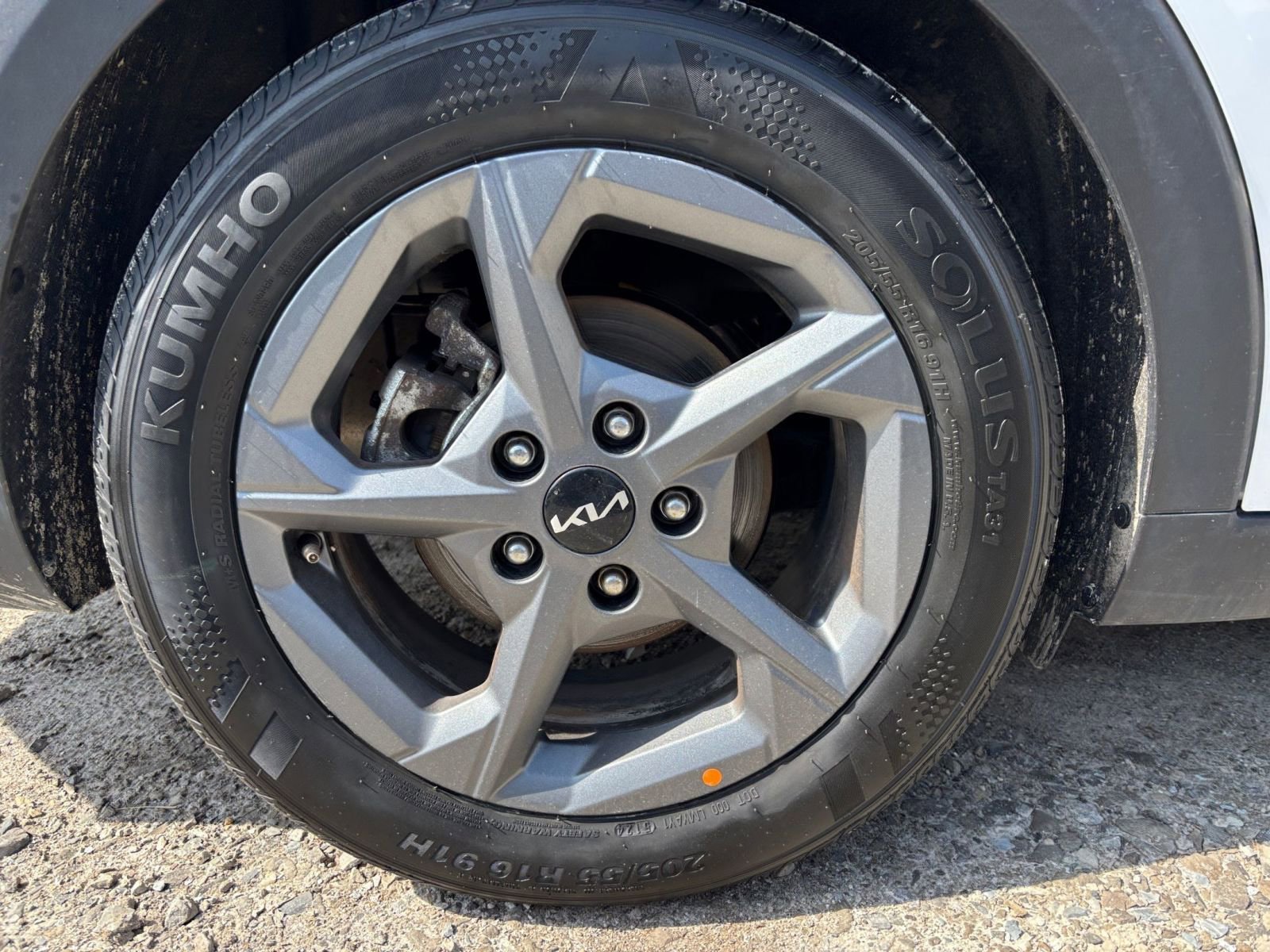 Used 2025 Kia K4 FWD image 30