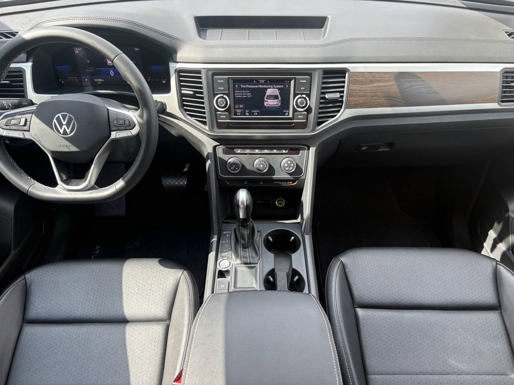 Used 2022 Volkswagen Atlas SE FWD image 2