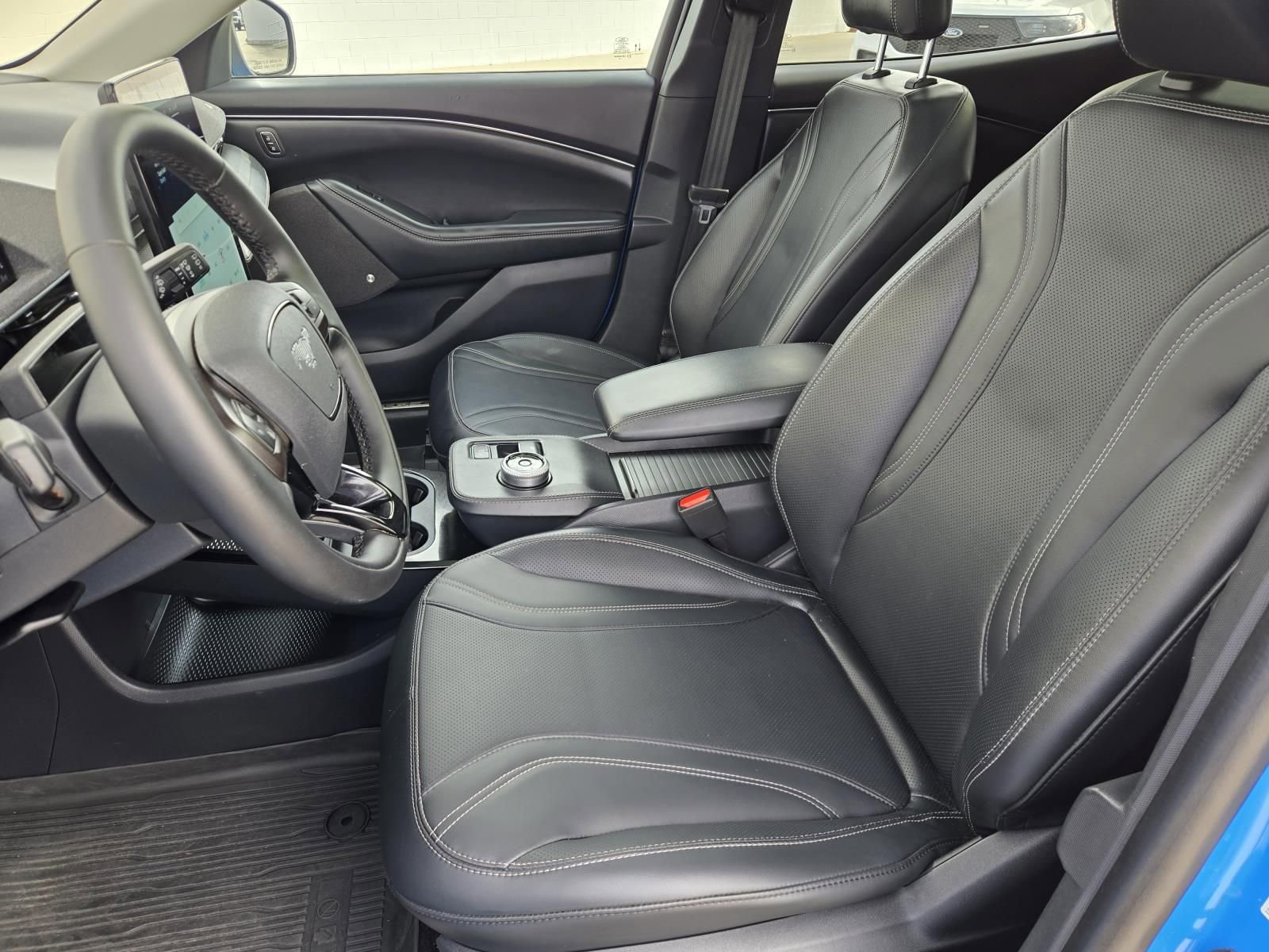 Used 2023 Ford Mustang Mach-E Premium image 24