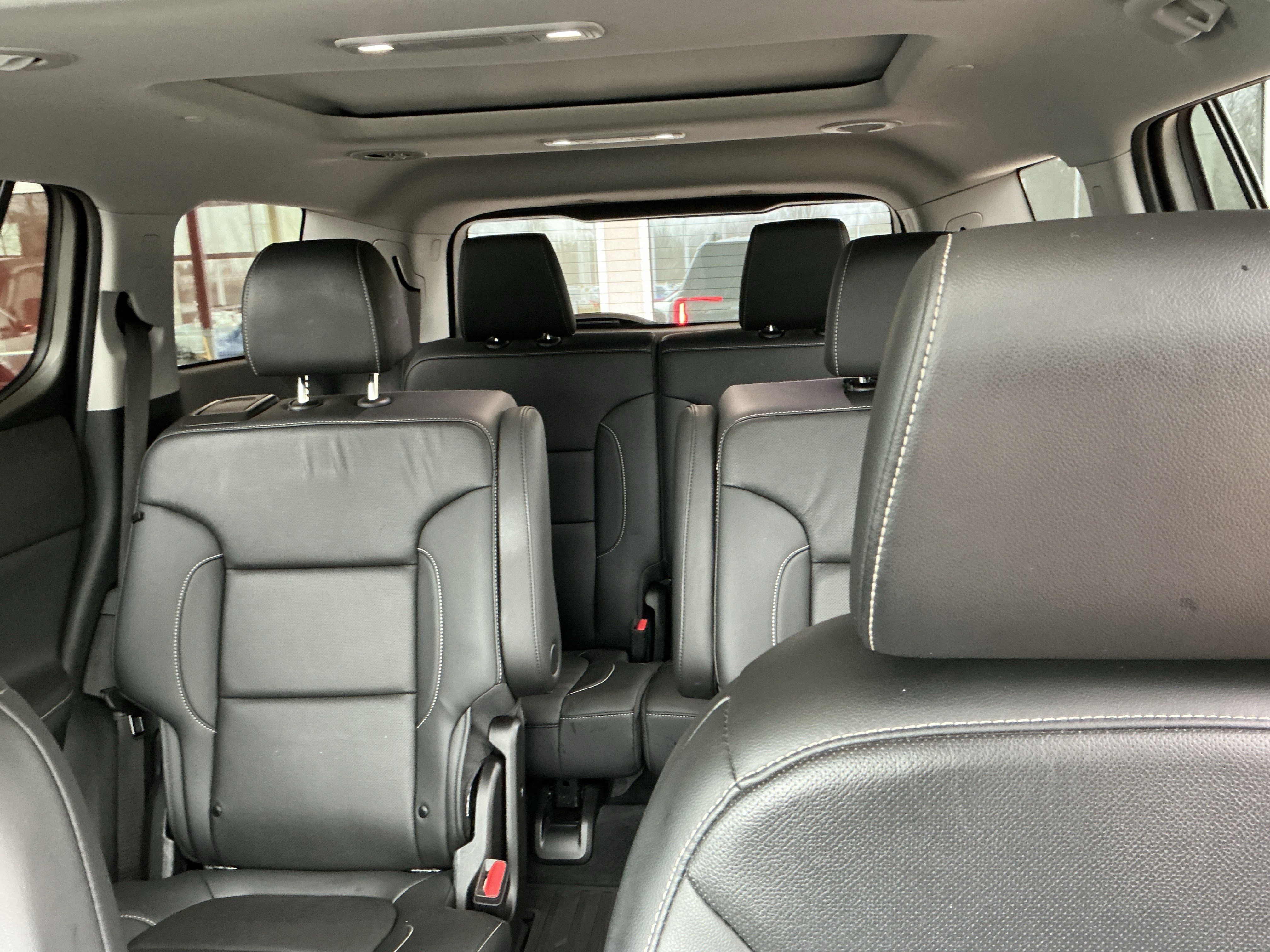 Used 2022 GMC Acadia SLT w/ Preferred Package image 35