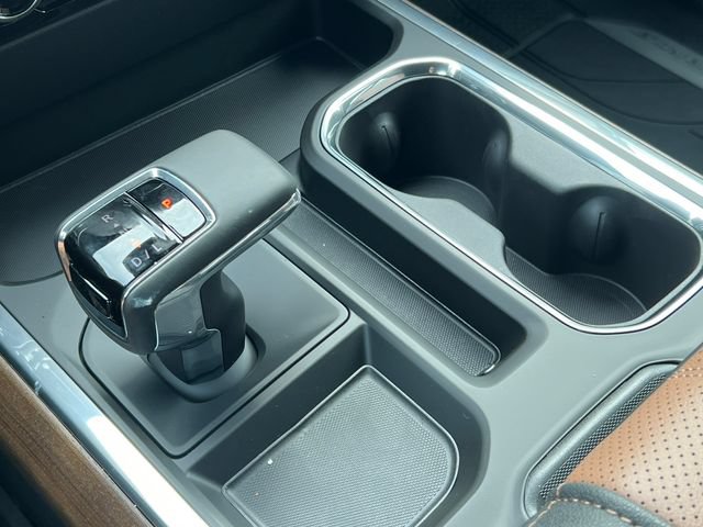 New 2026 Chevrolet Silverado 1500 High Country AWD/4WD image 30