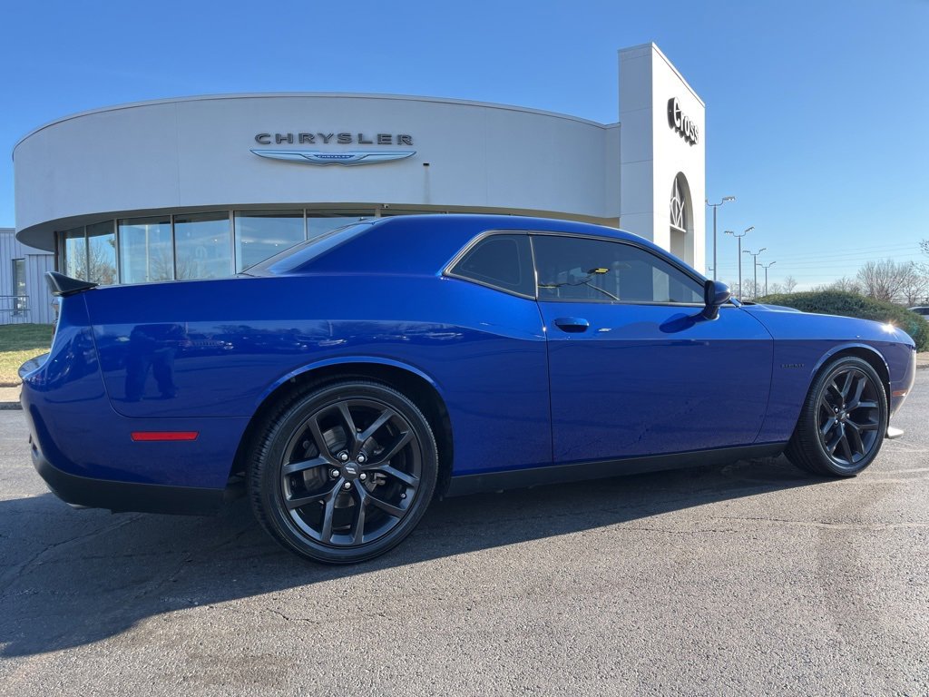 Used 2022 Dodge Challenger R/T w/ Blacktop Package image 47