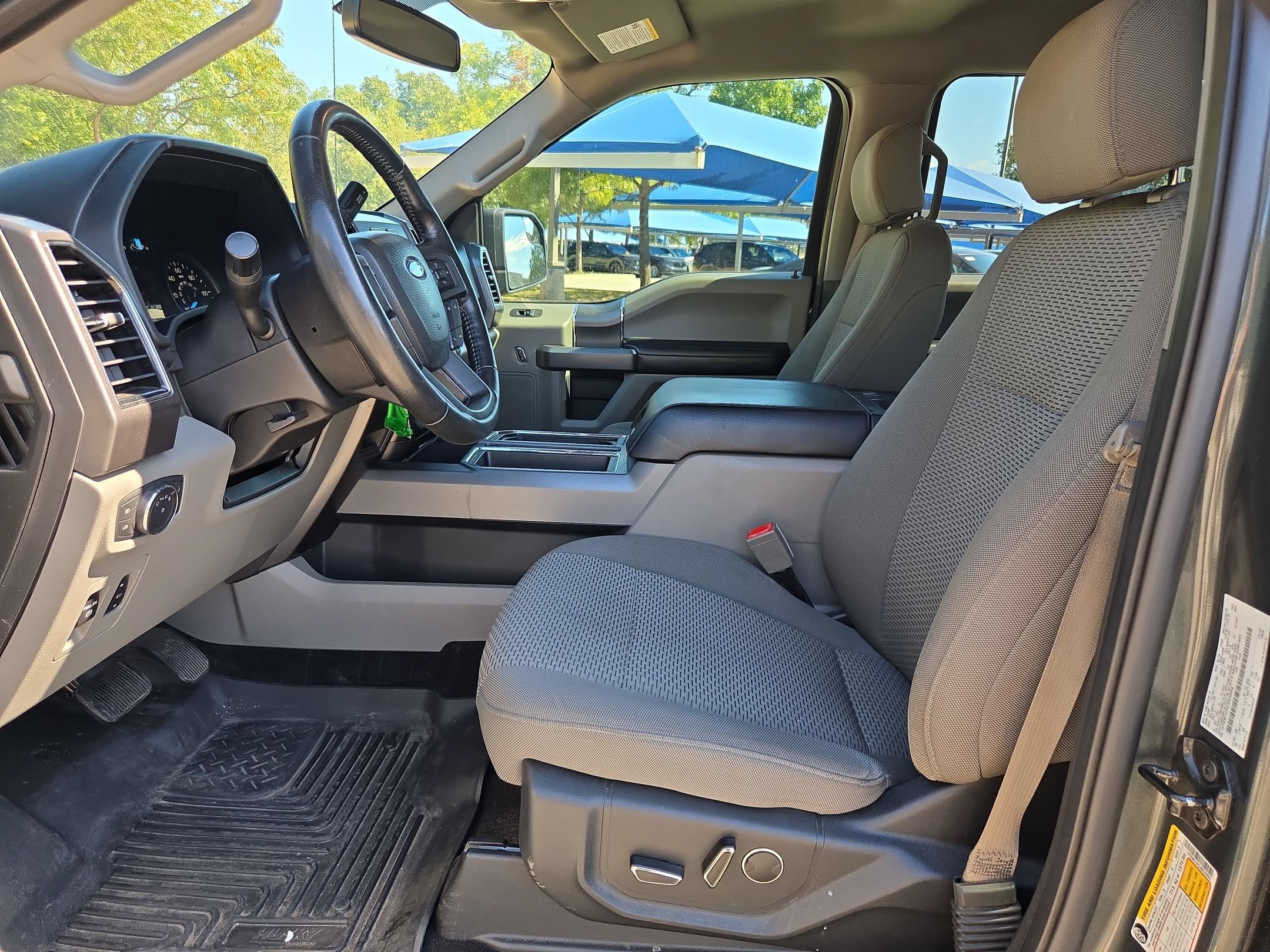 Used 2018 Ford F150 XLT w/ Equipment Group 302A Luxury RWD image 9