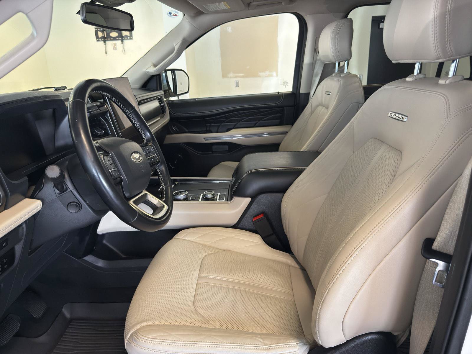Certified 2024 Ford Expedition Max Platinum AWD/4WD image 15