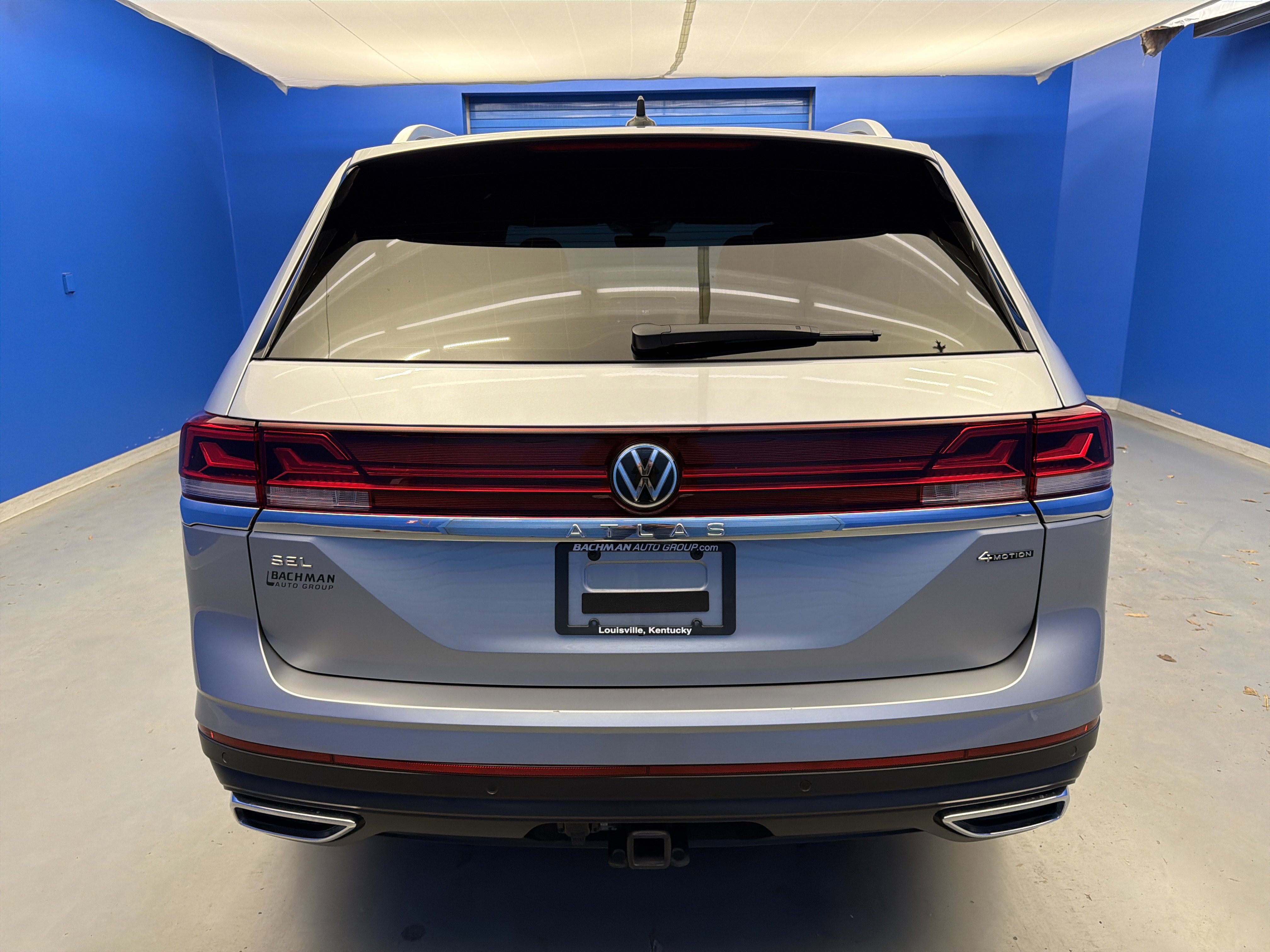Used 2024 Volkswagen Atlas SEL image 6