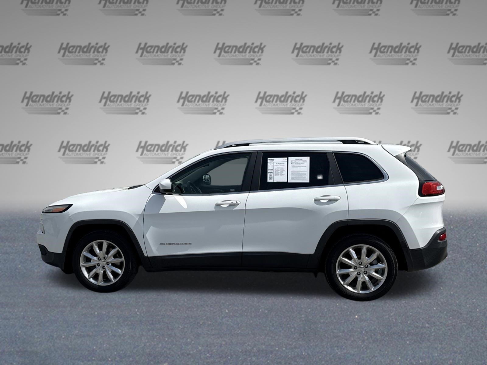 Used 2017 Jeep Cherokee Limited image 6