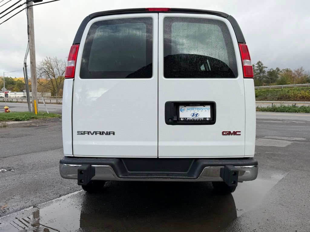 Used 2024 GMC Savana 2500 w/ Driver Convenience Package image 7