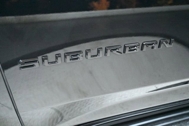 Used 2023 Chevrolet Suburban RST w/ Luxury Package image 13