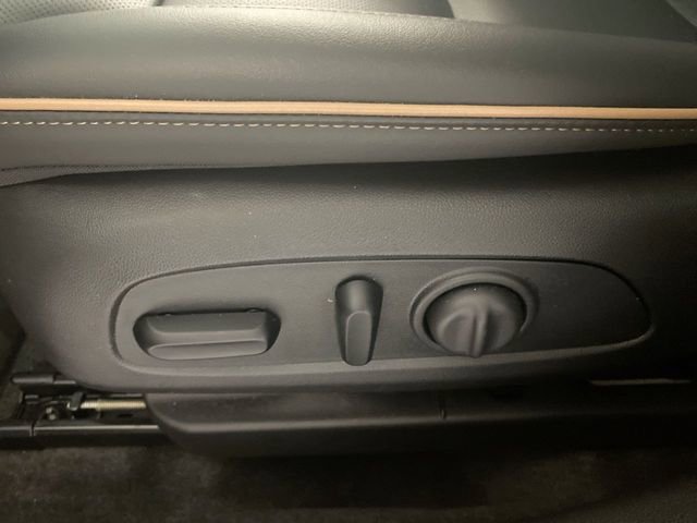 Used 2024 Buick Envista Avenir image 25