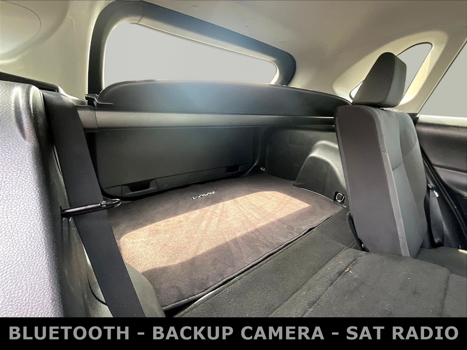 Used 2020 Toyota RAV4 LE AWD/4WD image 26