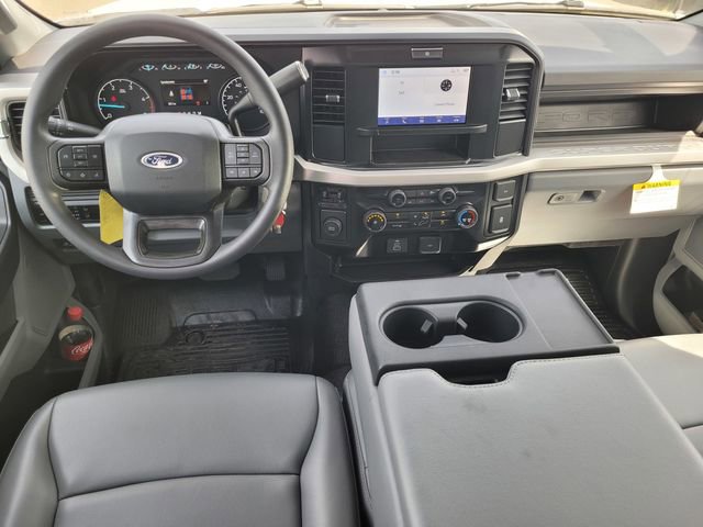New 2025 Ford F450 XL RWD image 7