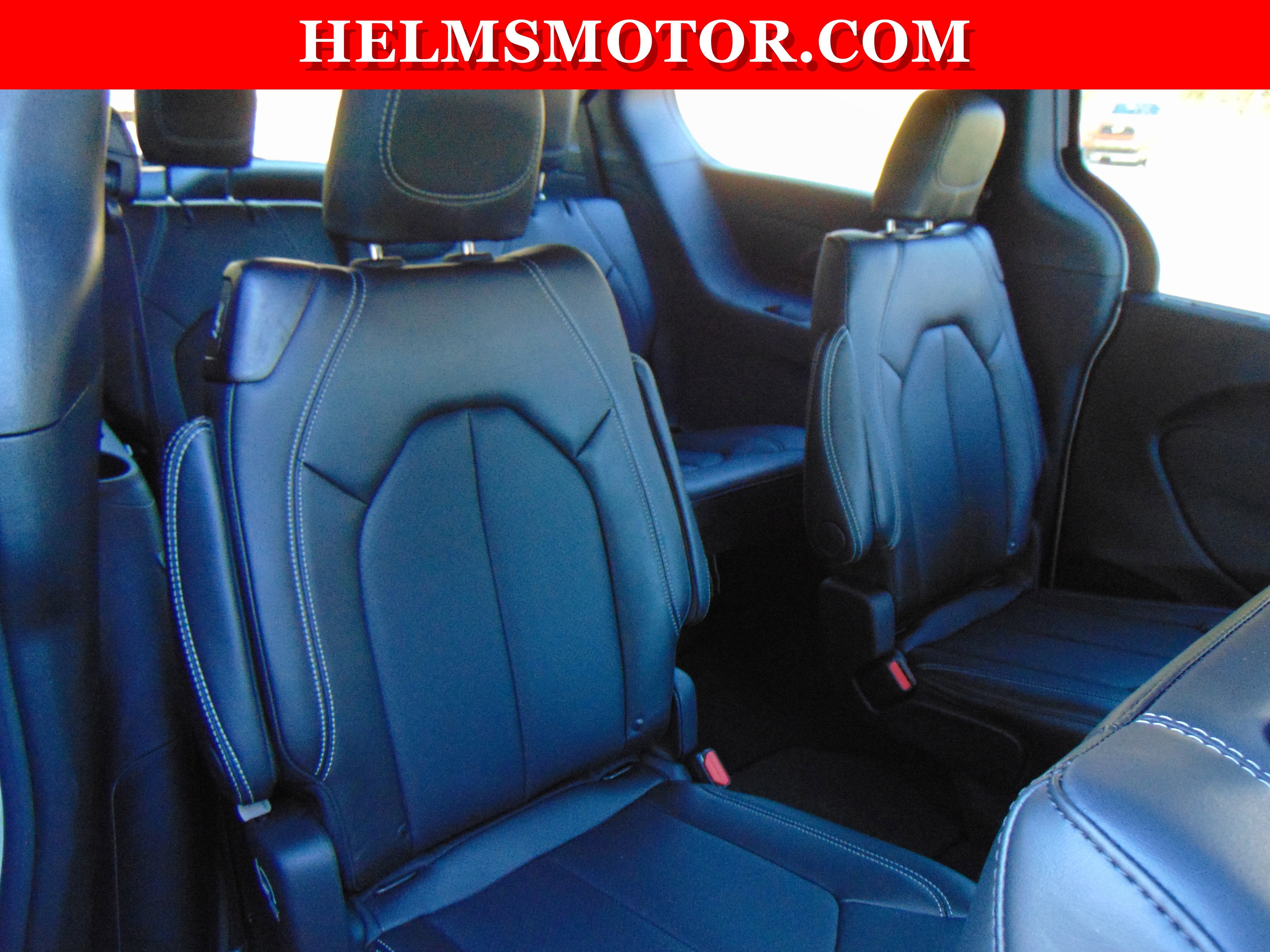 New 2026 Chrysler Pacifica Select image 45