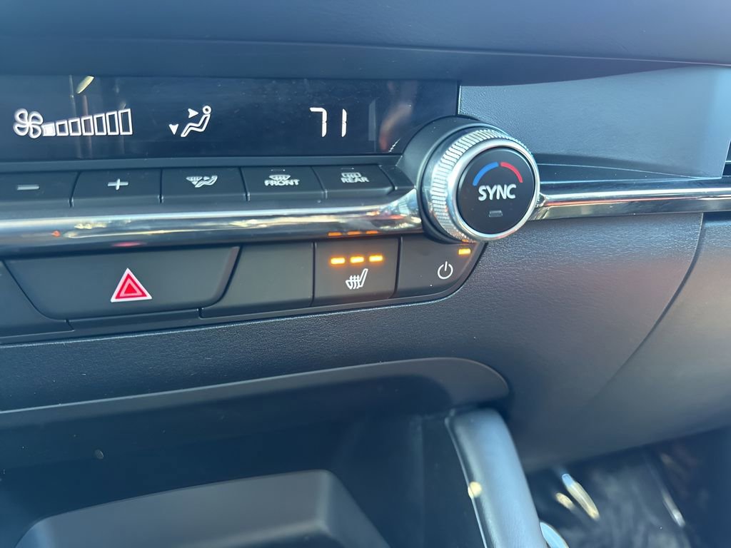 Used 2025 MAZDA MAZDA3 s image 21