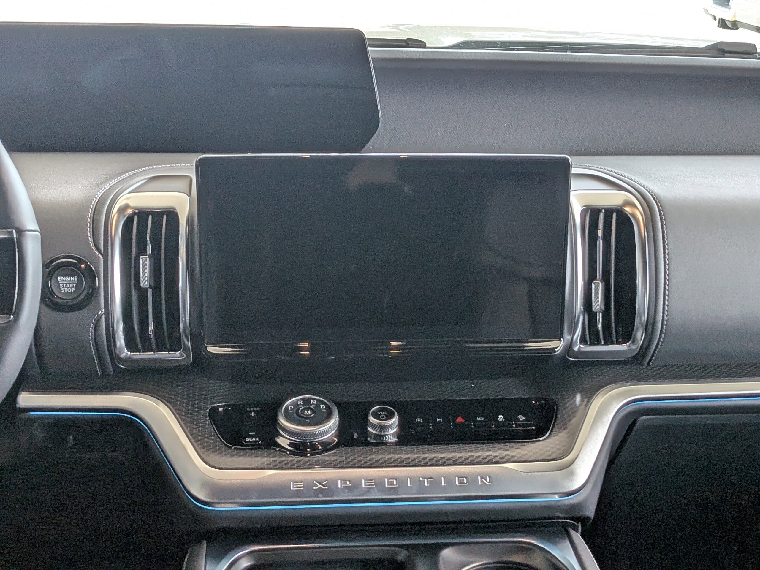 New 2026 Ford Expedition Max Platinum w/ Stealth Performance Package image 19