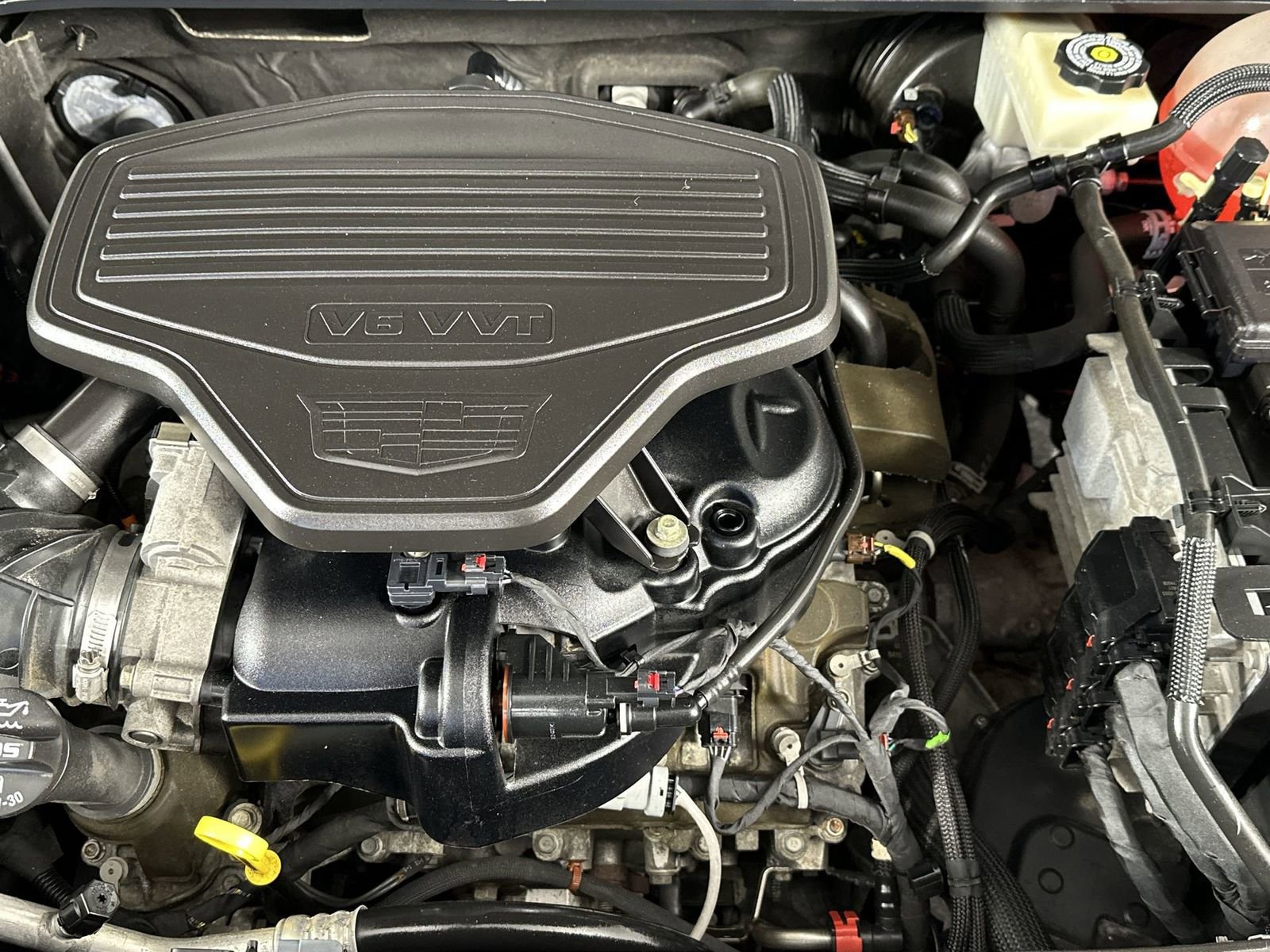 Used 2018 Cadillac XT5 AWD image 31