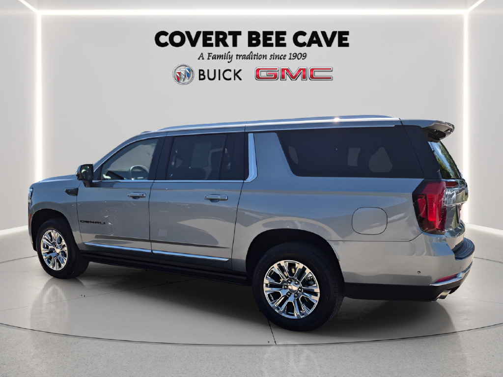 Used 2026 GMC Yukon XL Denali w/ Sun & Power Step Package AWD/4WD image 6