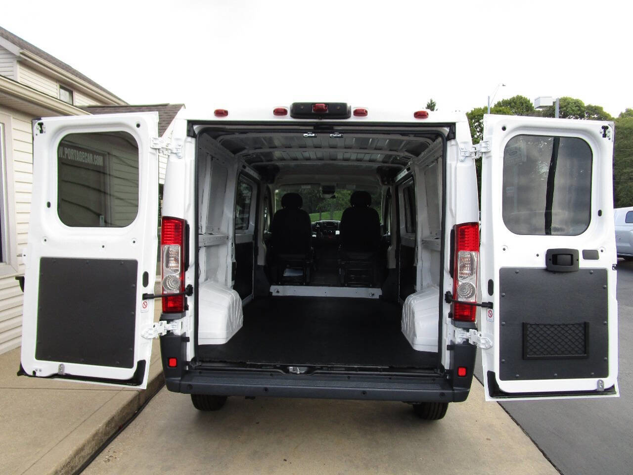 Used 2015 RAM ProMaster 1500 w/ Cargo Convenience Group image 8