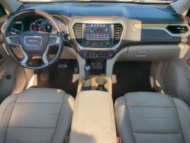 Used 2019 GMC Acadia Denali w/ Technology Package FWD image 15