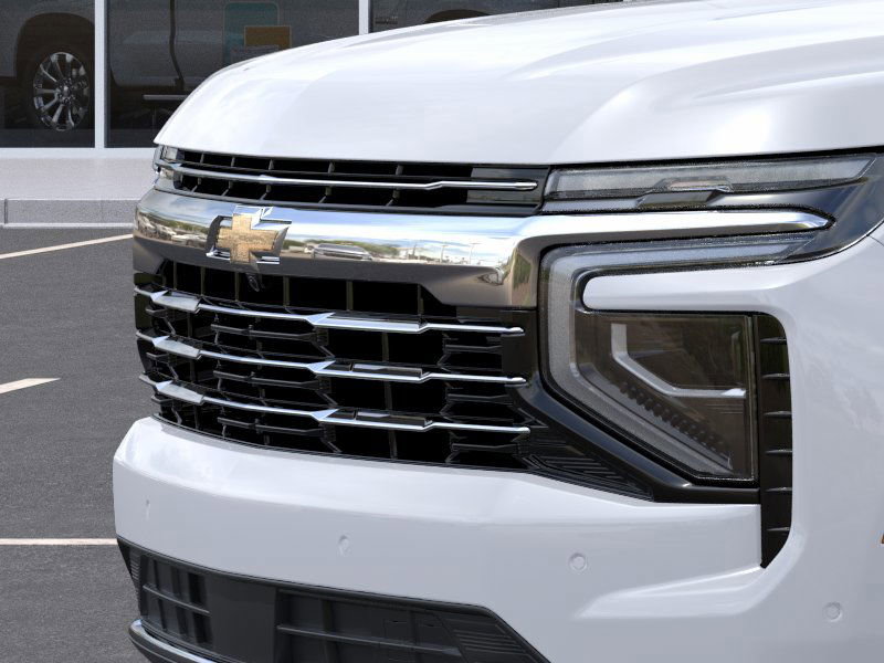 New 2025 Chevrolet Suburban LT image 13