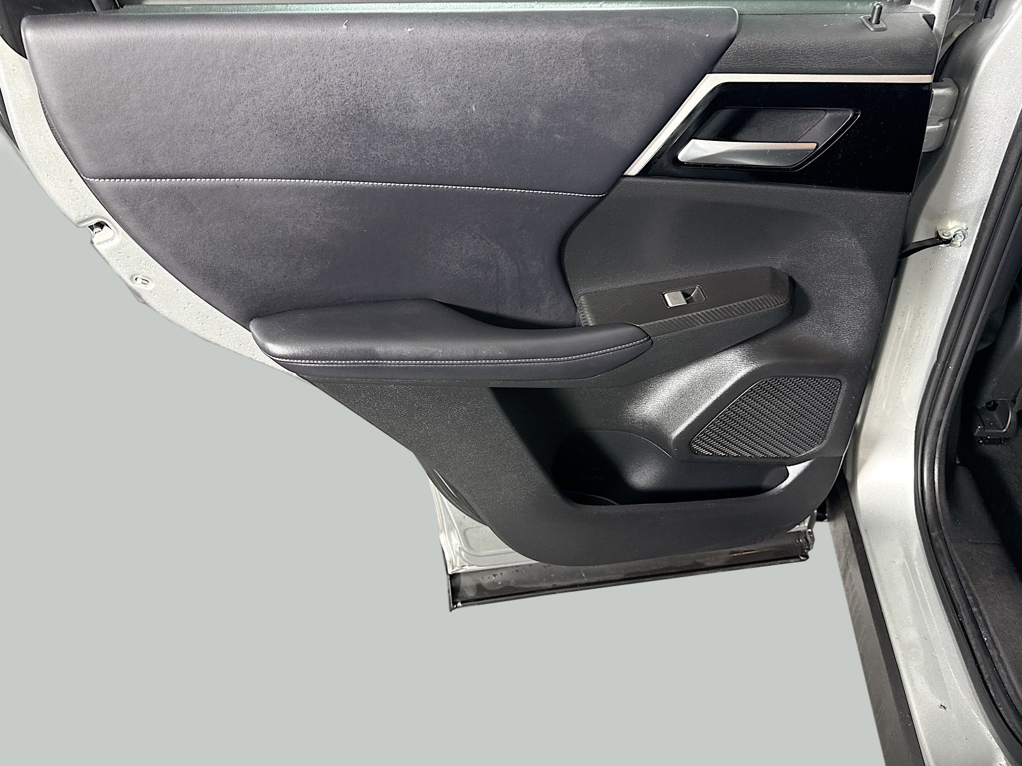 Used 2023 Mitsubishi Outlander SE FWD image 26