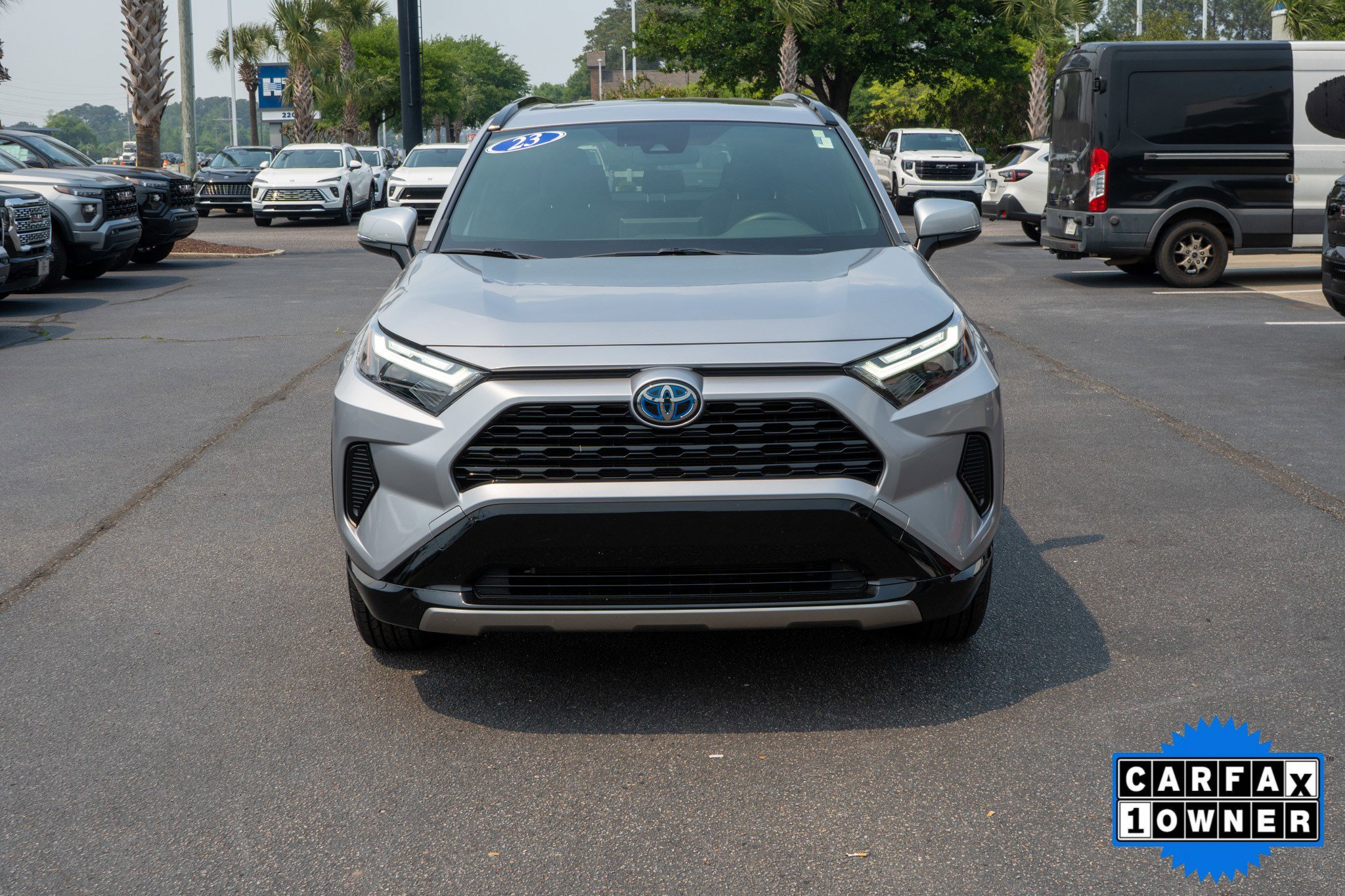 Used 2023 Toyota RAV4 SE w/ Convenience Package AWD/4WD image 8