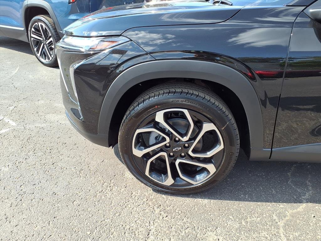 New 2026 Chevrolet Trax RS w/ Sunroof Package image 6