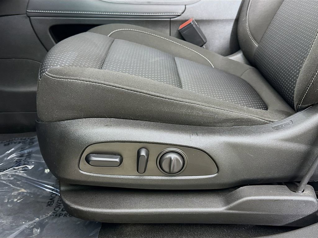 Used 2023 GMC Acadia SLE w/ Driver Convenience Package image 21