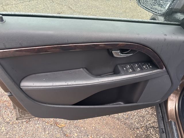 Used 2016 Volvo XC70 T5 Platinum image 26