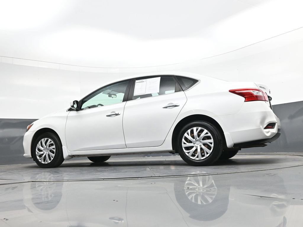 Used 2017 Nissan Sentra SV FWD image 40