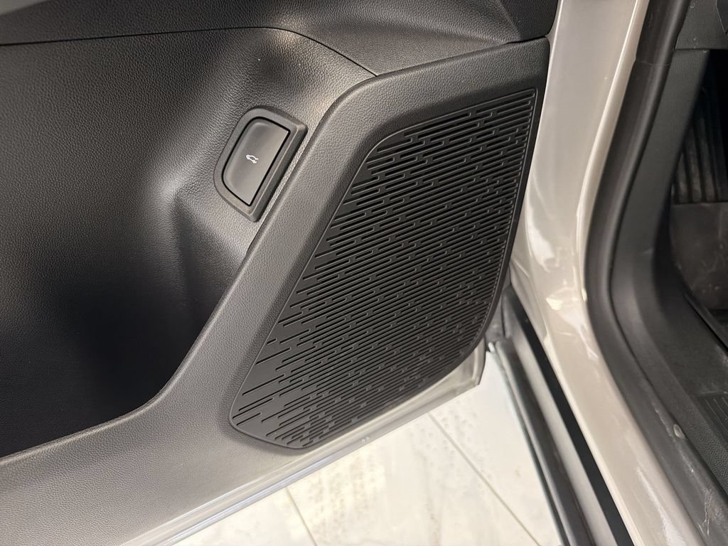 New 2026 GMC Terrain AT4 AWD/4WD image 25