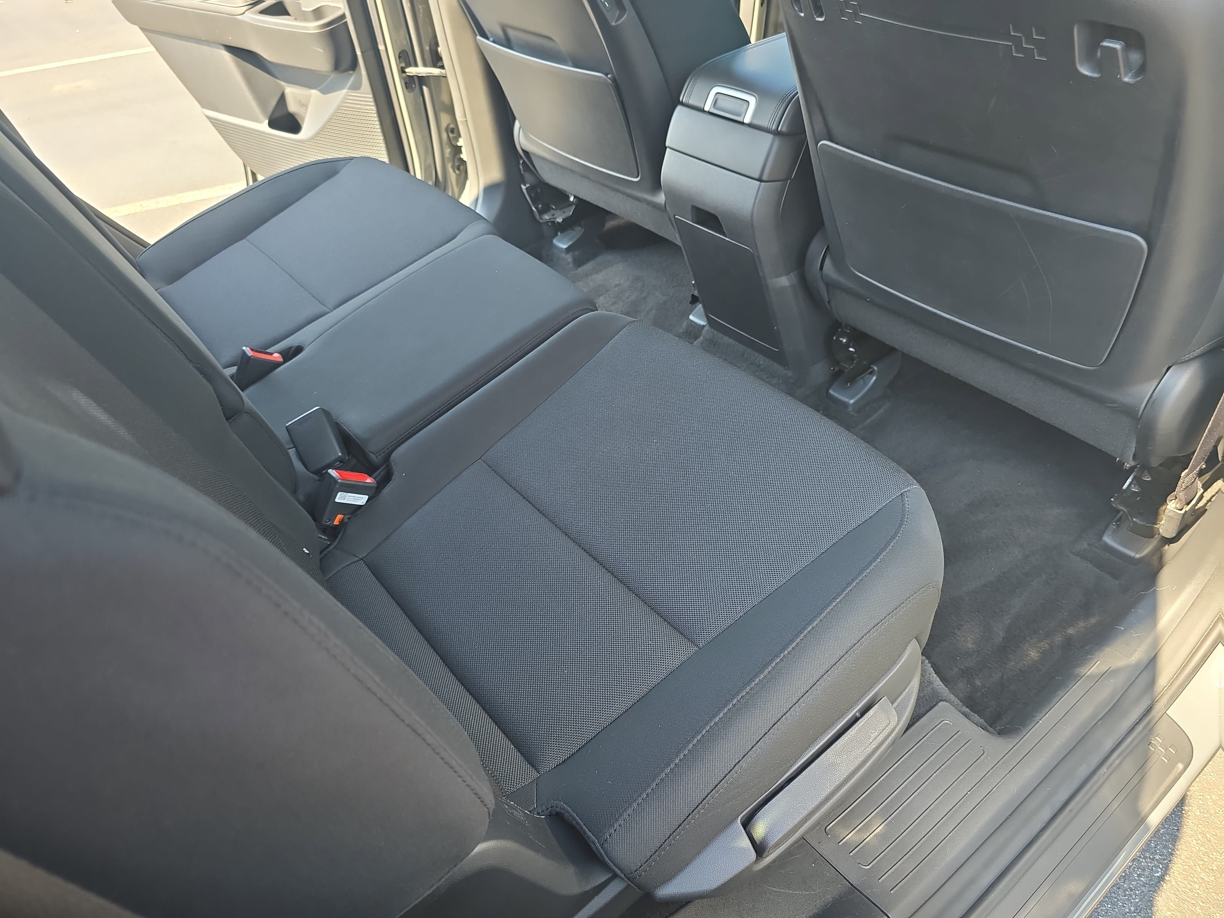 Used 2024 Hyundai Santa Fe SE FWD image 11