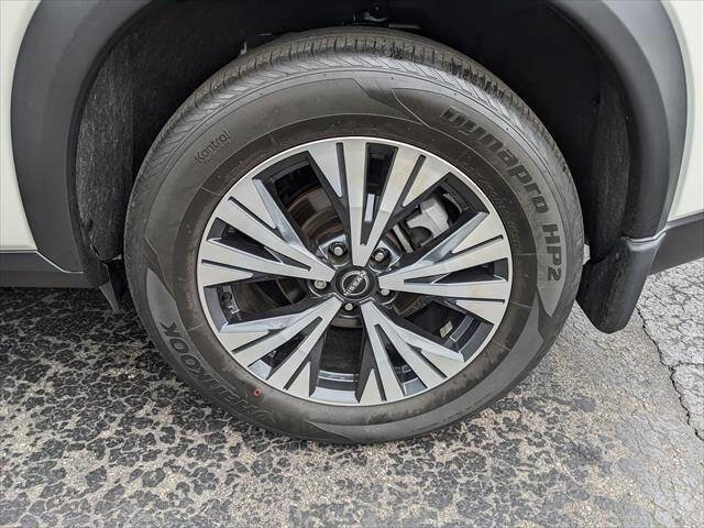 Used 2023 Nissan Rogue SV w/ SV Premium B Package AWD/4WD image 8
