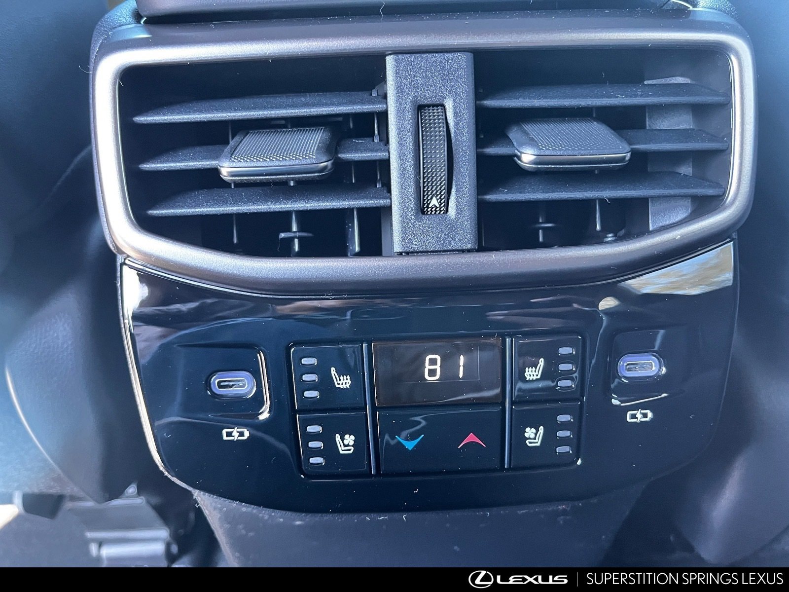 New 2026 Lexus RX 450h AWD image 21