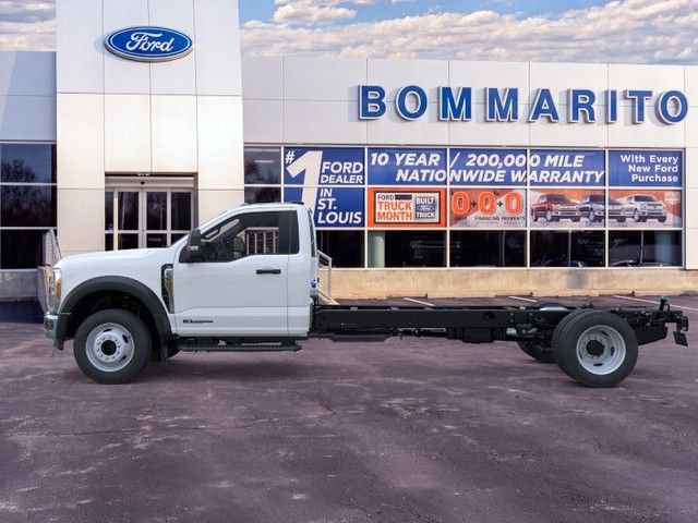 New 2026 Ford F550 2WD Regular Cab Super Duty w/ XL Chrome Package image 3