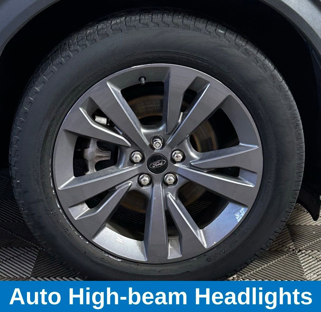 Used 2023 Ford Explorer XLT w/ Equipment Group 202A image 11