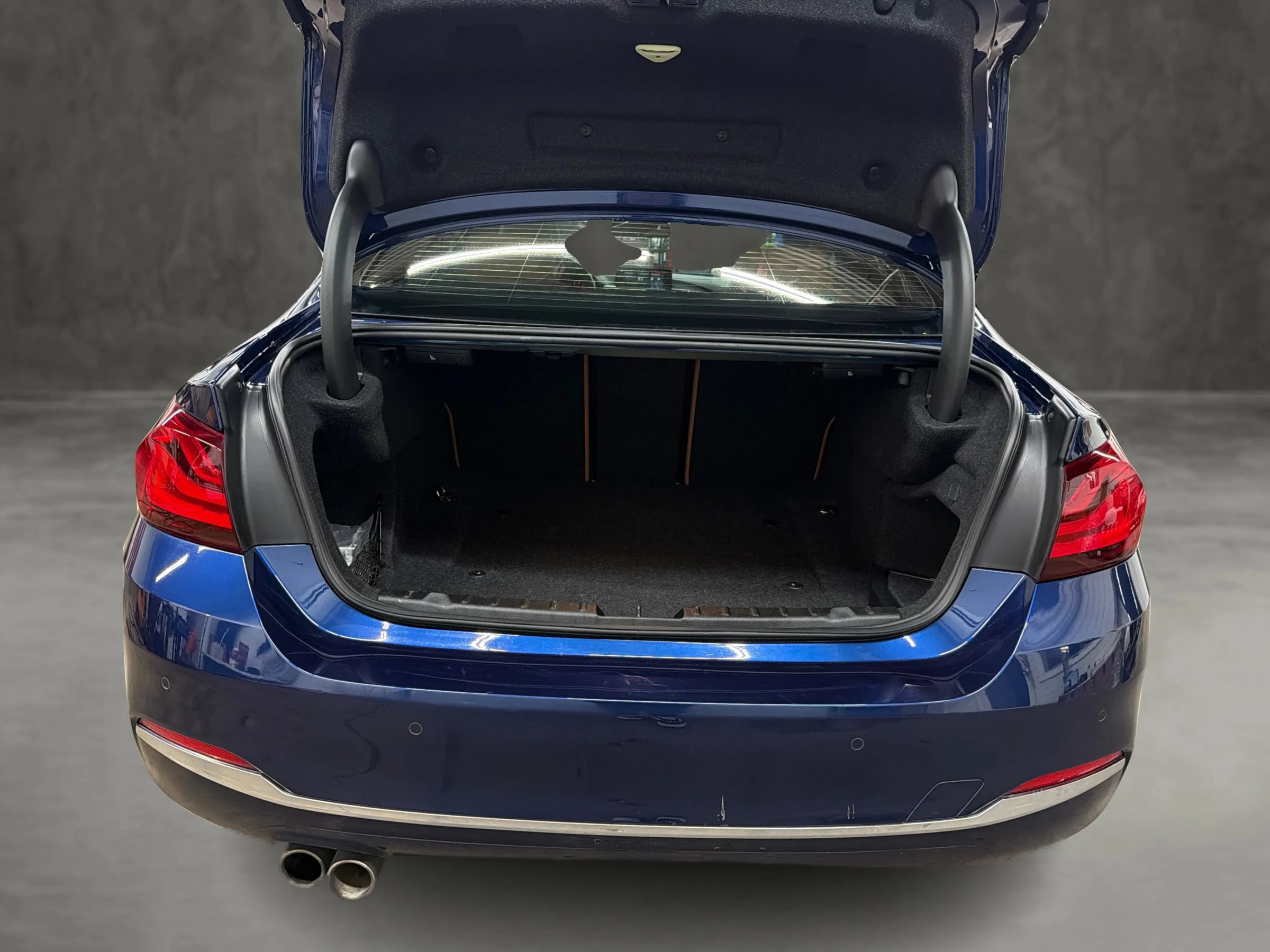Used 2020 BMW 430i Coupe w/ Executive Package RWD image 12