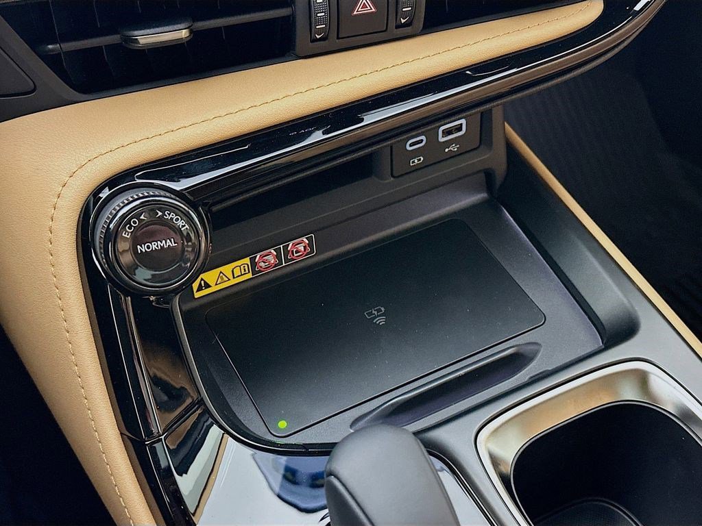 New 2026 Lexus NX 450h+ AWD w/ Luxury Package image 18