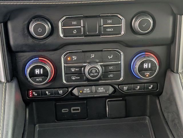 Certified 2023 Chevrolet Suburban Premier image 28