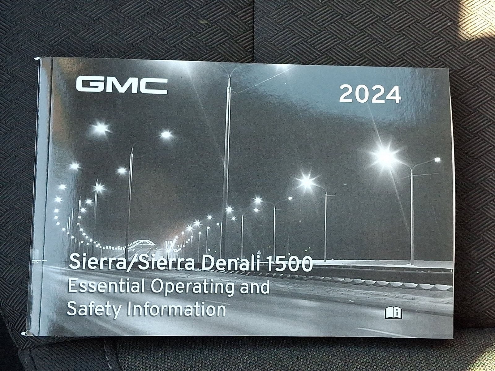 Certified 2024 GMC Sierra 1500 Elevation AWD/4WD image 26