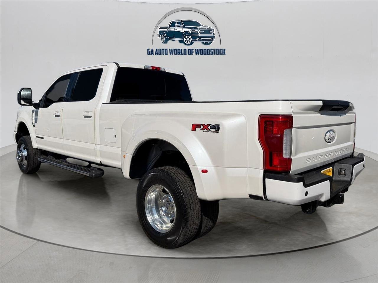 Used 2018 Ford F350 Lariat w/ Lariat Ultimate Package image 8