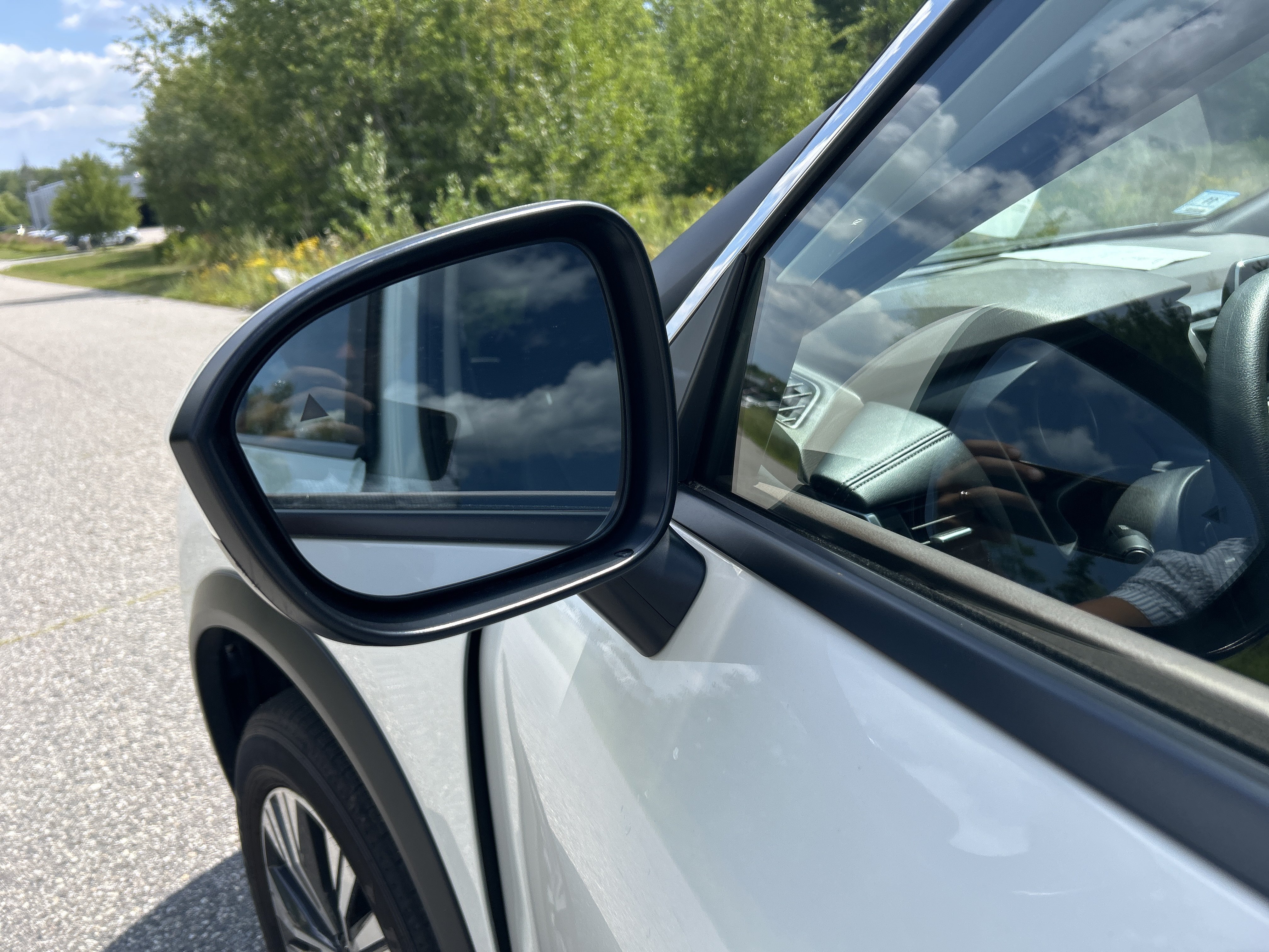 Certified 2023 Nissan Rogue SV AWD/4WD image 10